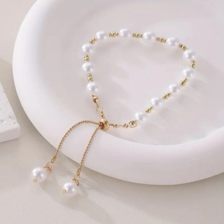 Elegant Faux Pearls Beaded Bracelet
